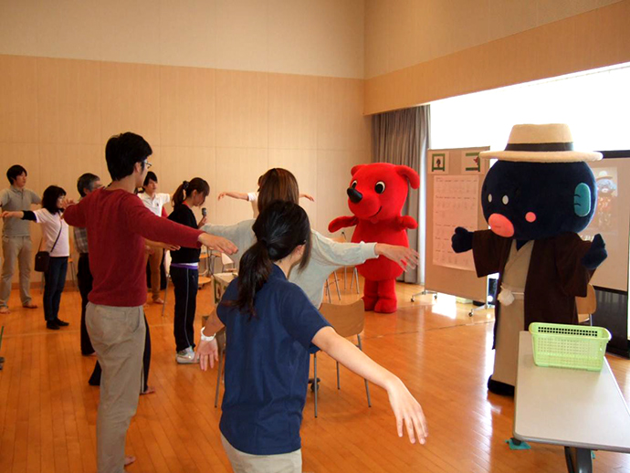【千葉県我孫子市役所】健康フェア2013～早めに対策！ロコモティブシンドローム！～を開催しました