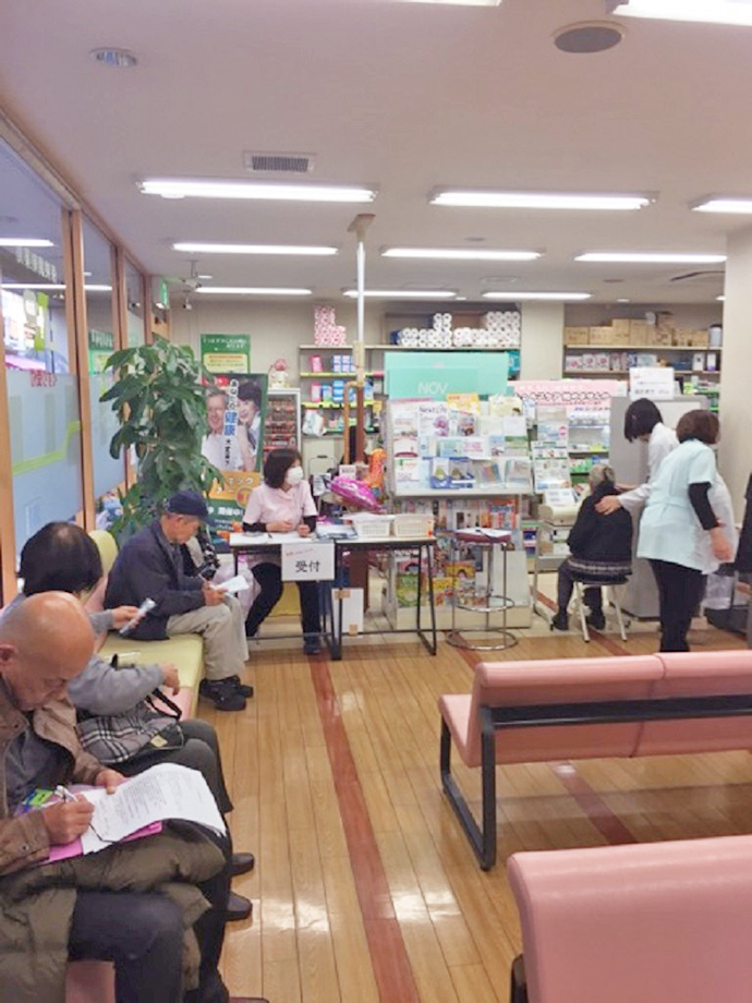 【有限会社日本薬局】日本薬局本店にて健康相談会を実施しました。