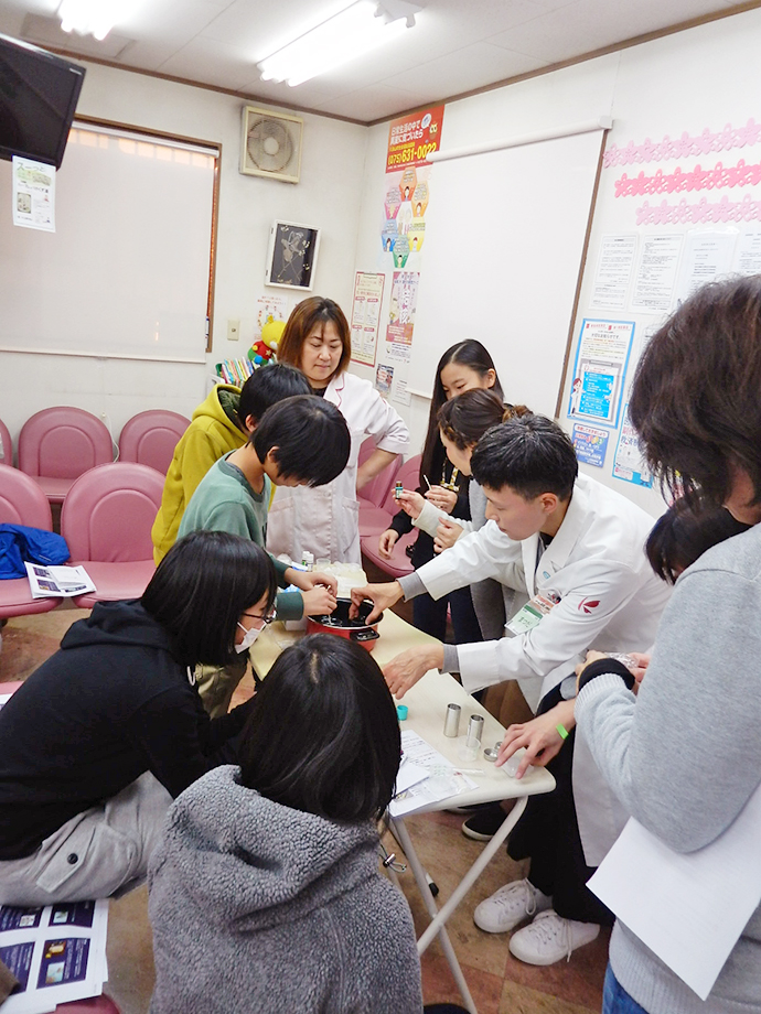 【クラフト株式会社】さくら薬局京都久御山店にて花粉症対策についての市民講座を開催致しました